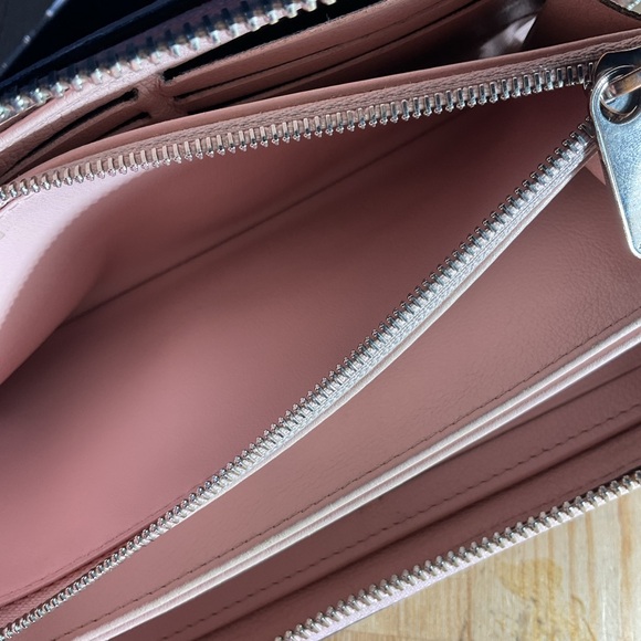 Louis Vuitton Zippy Wallet Mahina Leather Rose Jamin Pink - Picture 12 of 15
